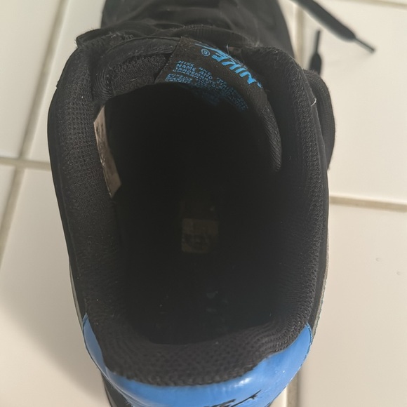 🔥🔥HOST PIC 🔥🔥Nike Air Force 1 Retro black blue outlined Swoosh Men Size 11.5 - Picture 7 of 10